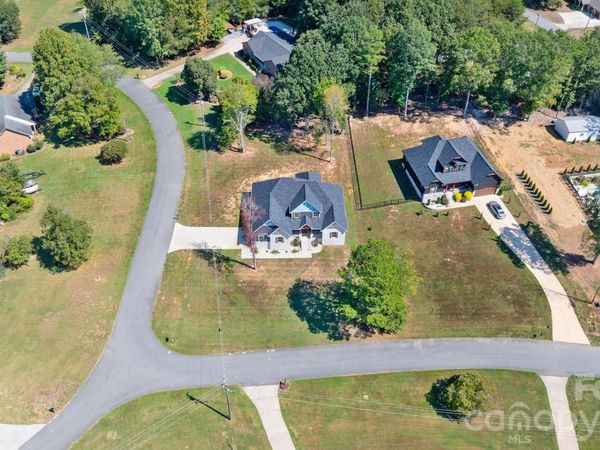 167 Harbor Point Drive, Cherryville, NC 28021