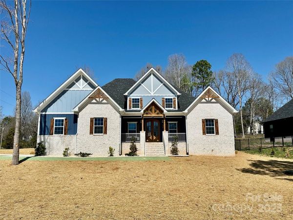 167 Harbor Point Drive, Cherryville, NC 28021