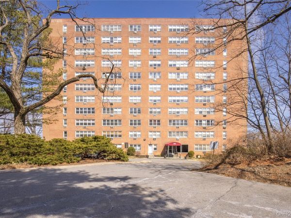 615 Palmer Rd, Unit 602, Yonkers, NY 10701