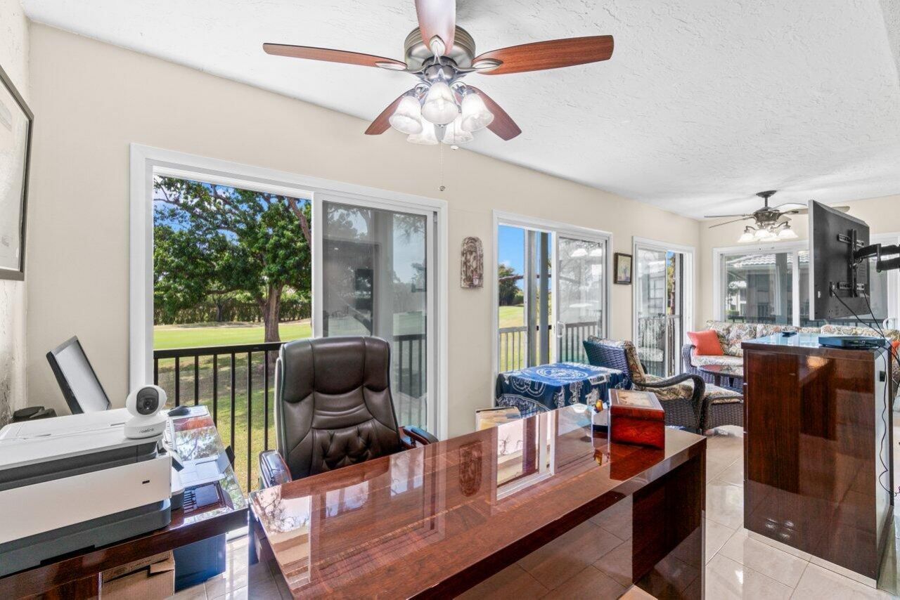 9 Stratford Drive, Unit D, Boynton Beach, FL 33436 Photo