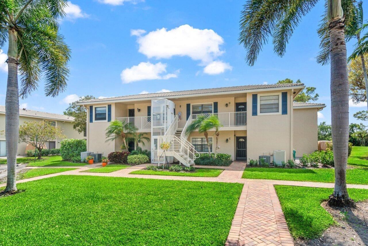9 Stratford Drive, Unit D, Boynton Beach, FL 33436 Photo