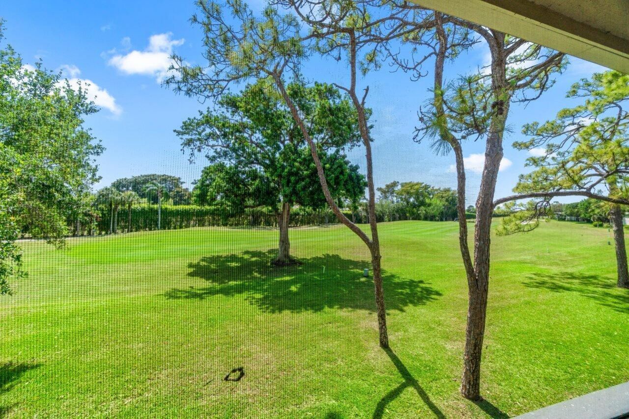 9 Stratford Drive, Unit D, Boynton Beach, FL 33436 Photo