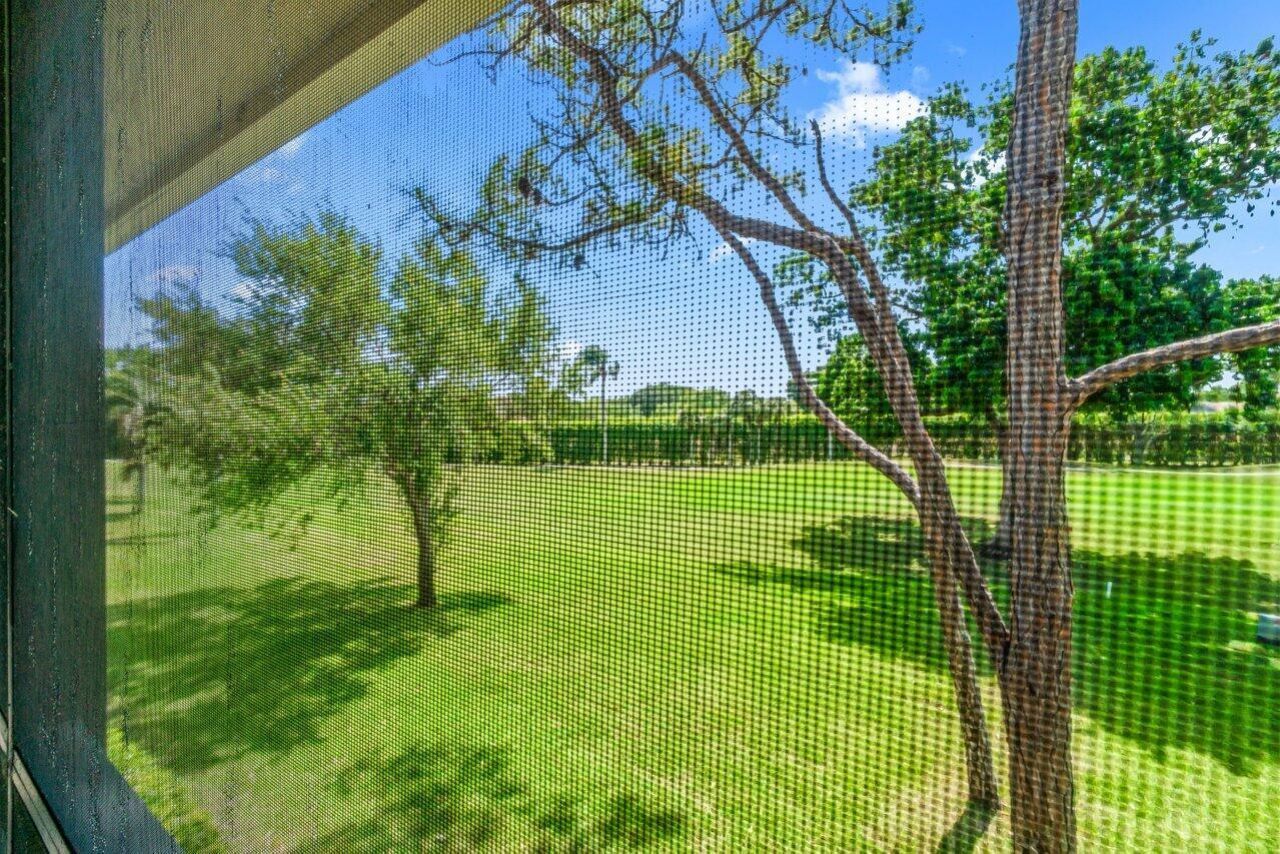 9 Stratford Drive, Unit D, Boynton Beach, FL 33436 Photo