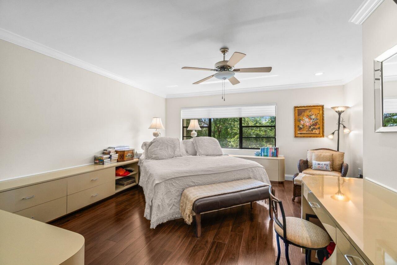 9 Stratford Drive, Unit D, Boynton Beach, FL 33436 Photo