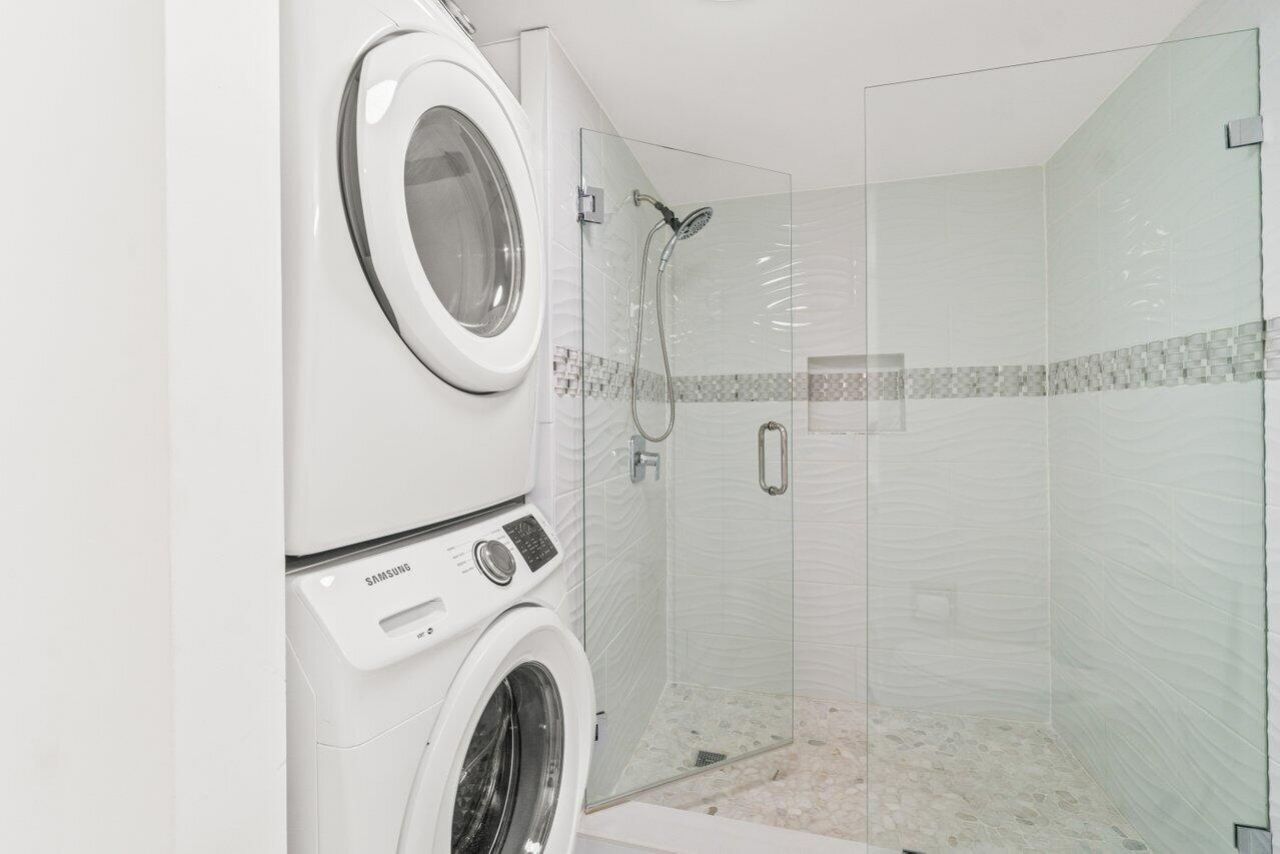 9 Stratford Drive, Unit D, Boynton Beach, FL 33436 Photo