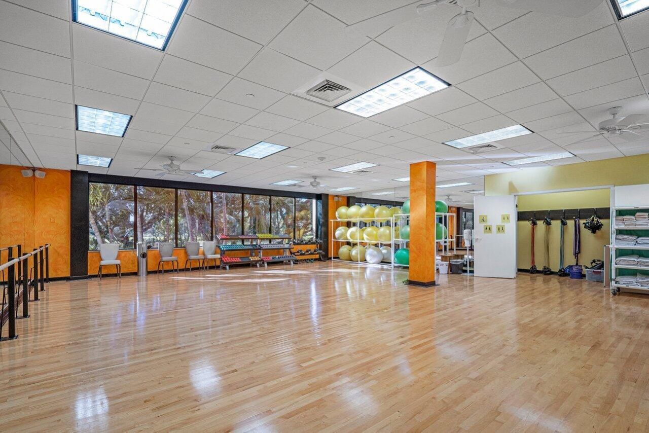 9 Stratford Drive, Unit D, Boynton Beach, FL 33436 Photo