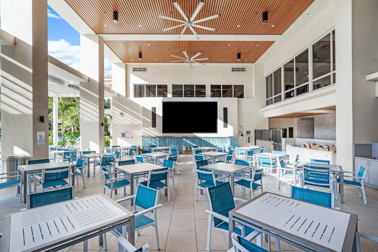 9 Stratford Drive, Unit D, Boynton Beach, FL 33436 Photo