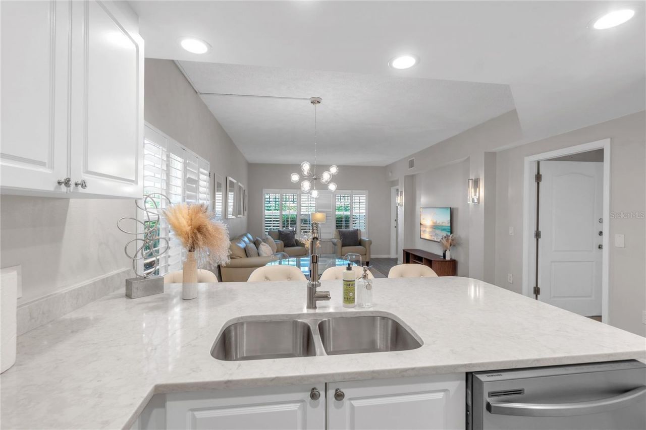 3401 54th Drive W, Unit 104, Bradenton, FL 34210 Photo