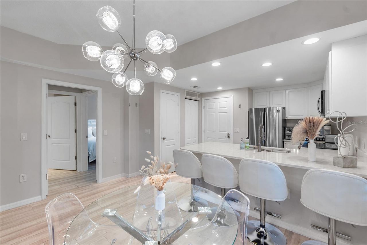 3401 54th Drive W, Unit 104, Bradenton, FL 34210 Photo
