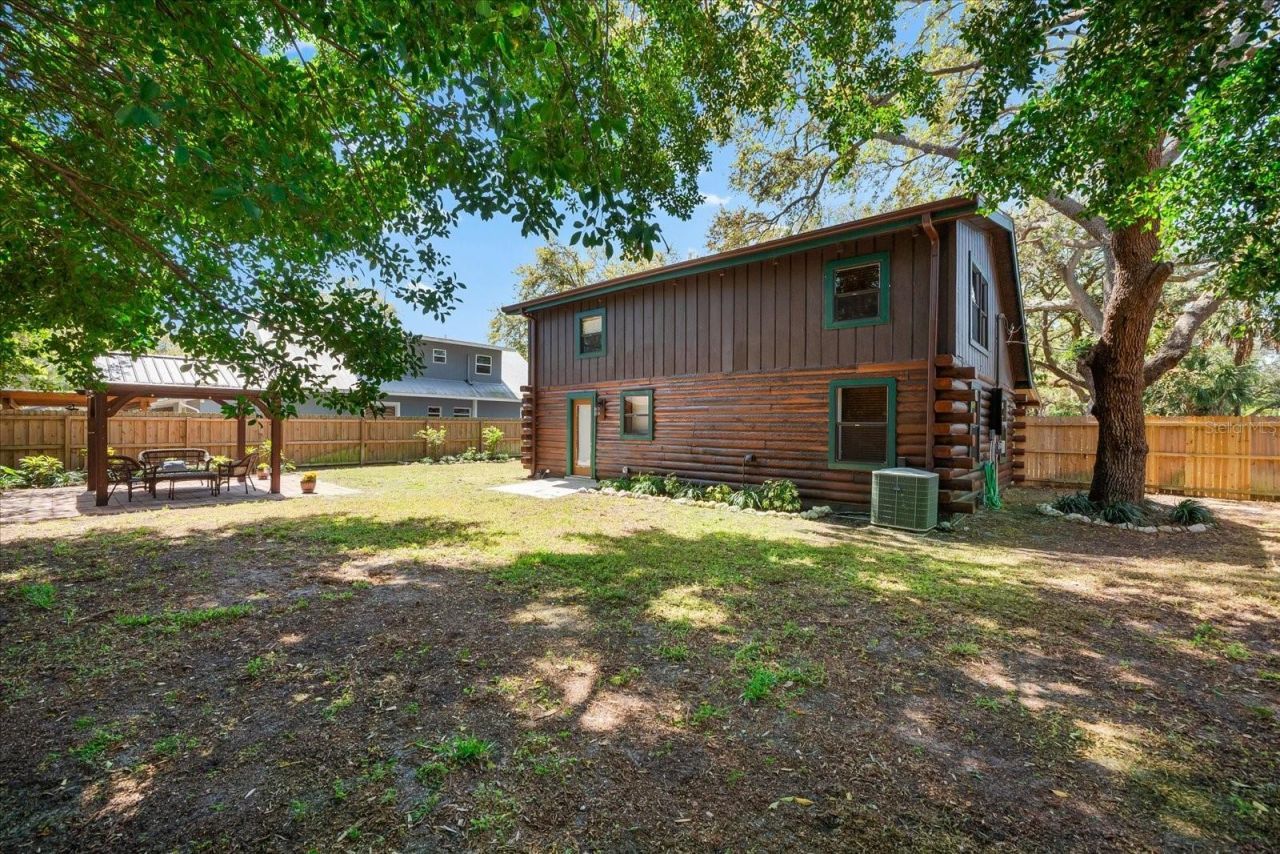 6811 6th Street W, Bradenton, FL 34207 Photo