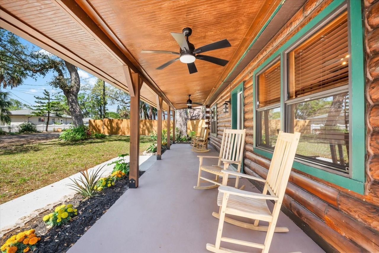 6811 6th Street W, Bradenton, FL 34207 Photo