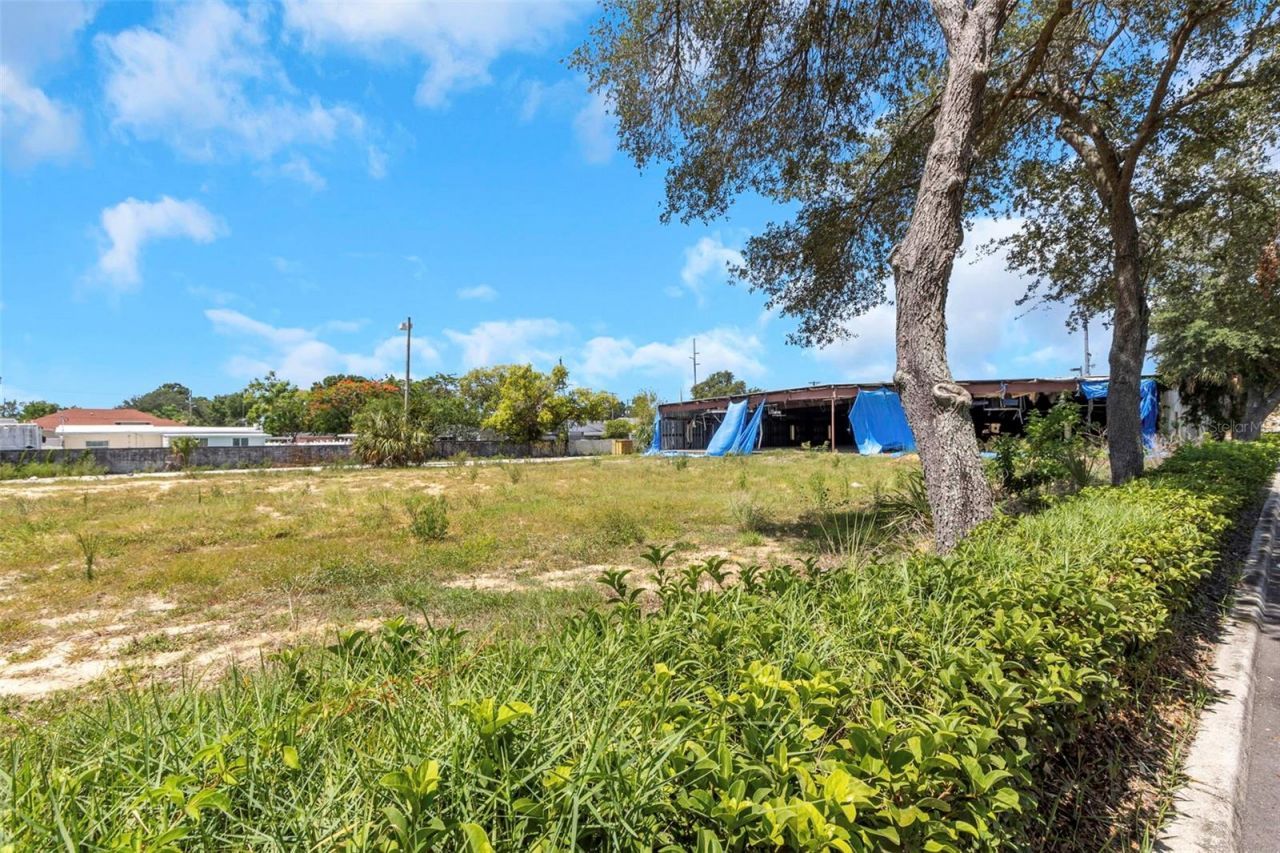 2711 N Macdill Avenue, Tampa, FL 33607 Photo