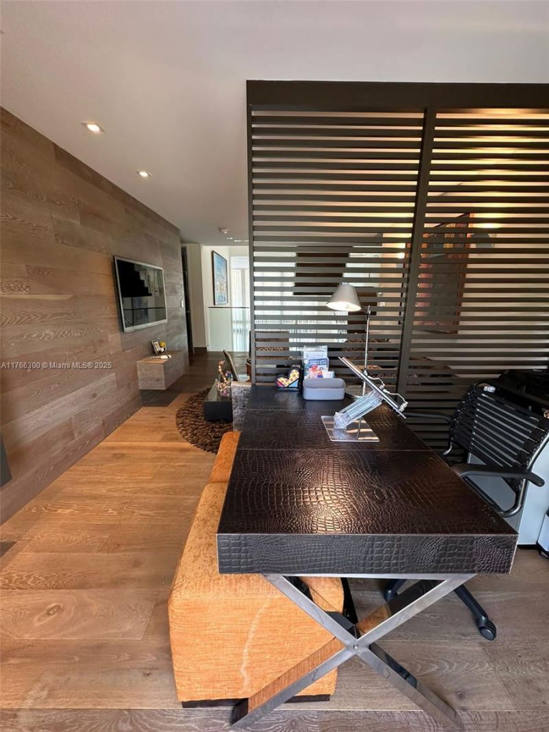 610 Harbor Cir, Key Biscayne, FL 33149 Photo