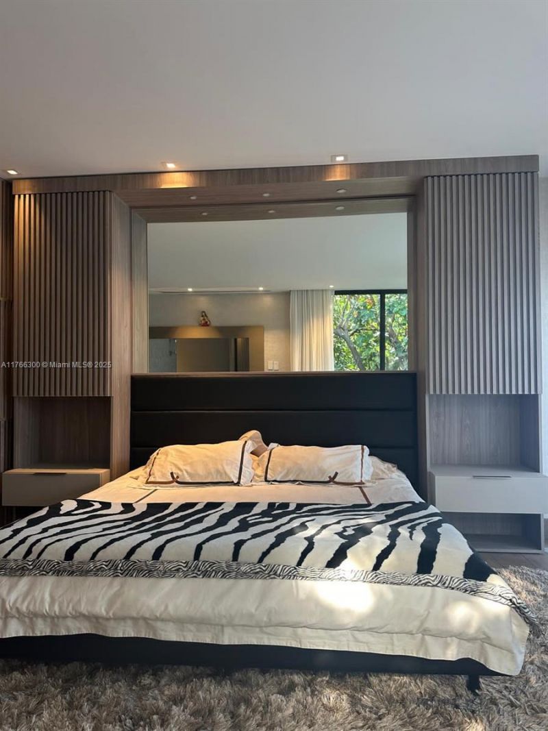 610 Harbor Cir, Key Biscayne, FL 33149 Photo