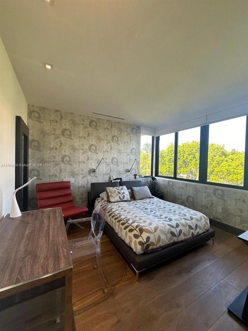 610 Harbor Cir, Key Biscayne, FL 33149 Photo