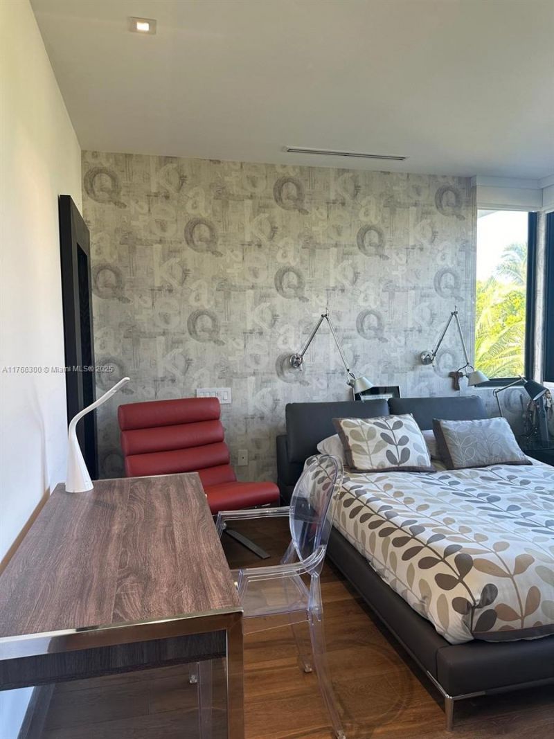 610 Harbor Cir, Key Biscayne, FL 33149 Photo