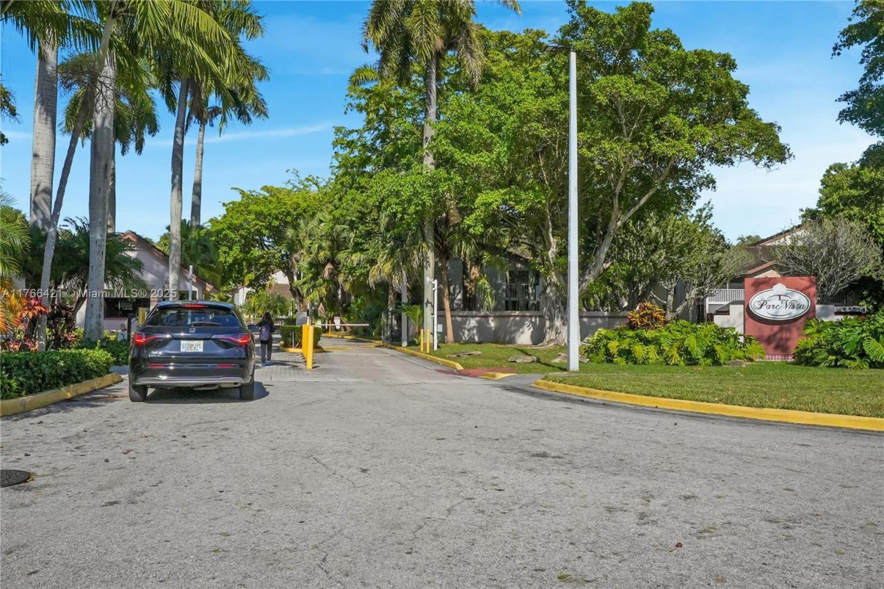 9503 SW 140 Th Ct, Unit 9503, Miami, FL 33186 Photo