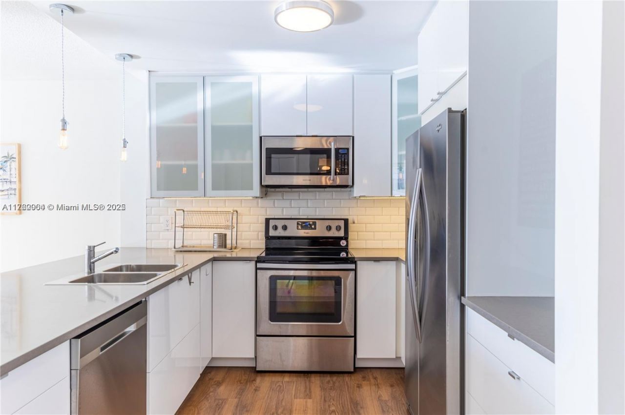 Please Call For Address, Unit 717, Miami Beach, FL 33140 Photo