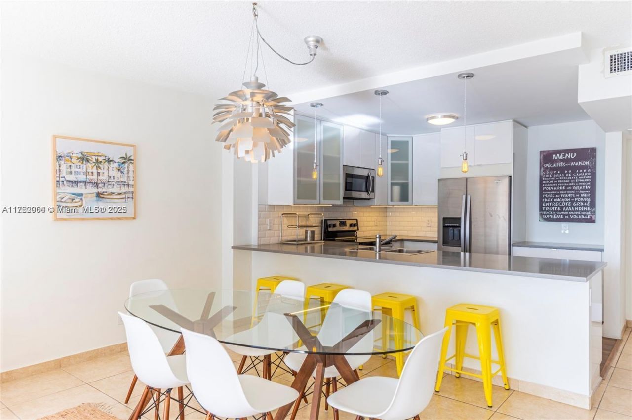 Please Call For Address, Unit 717, Miami Beach, FL 33140 Photo