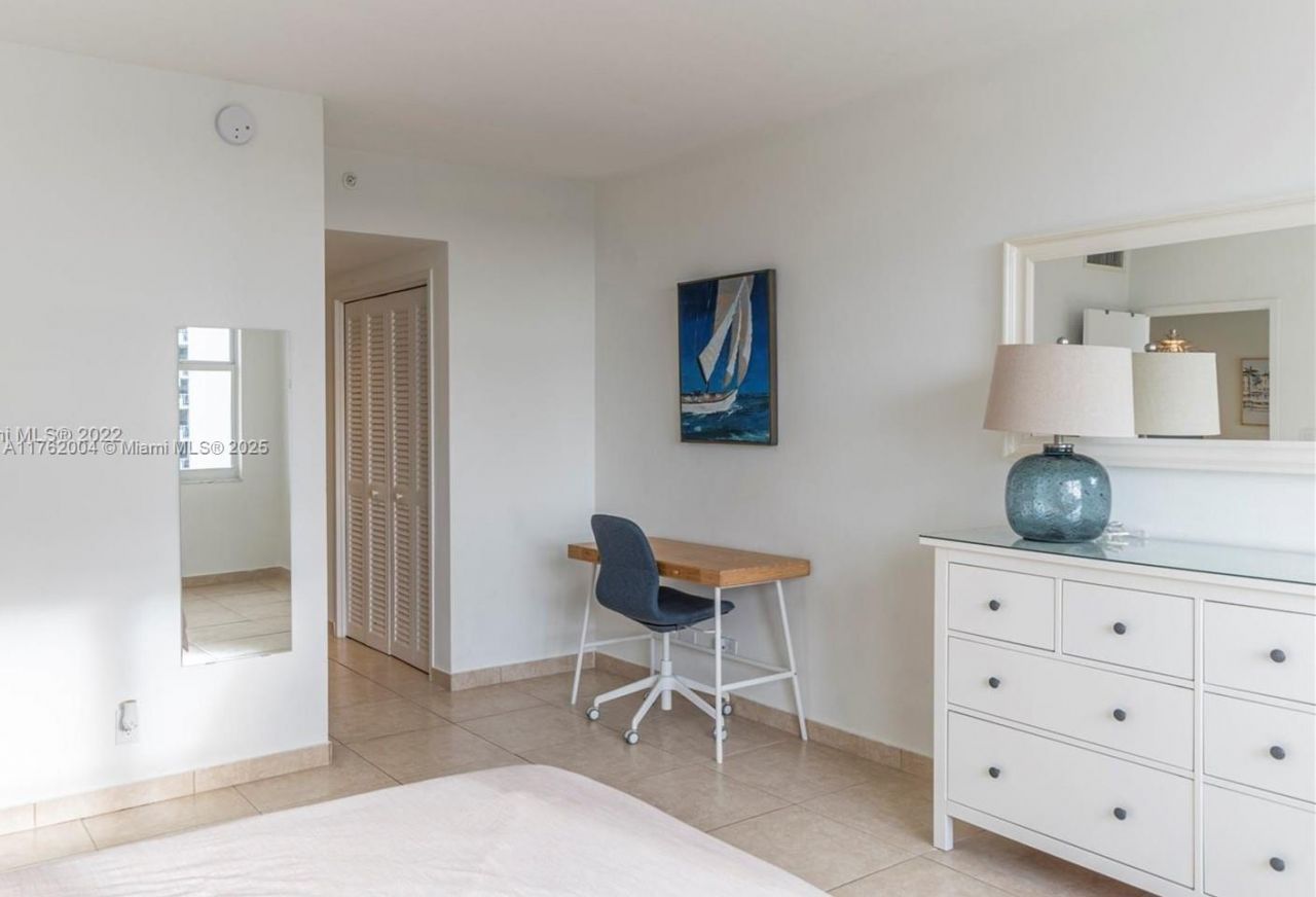 Please Call For Address, Unit 717, Miami Beach, FL 33140 Photo