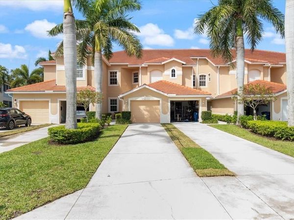 3251 Lee Way CT, Unit 406, NORTH FORT MYERS, FL 33903