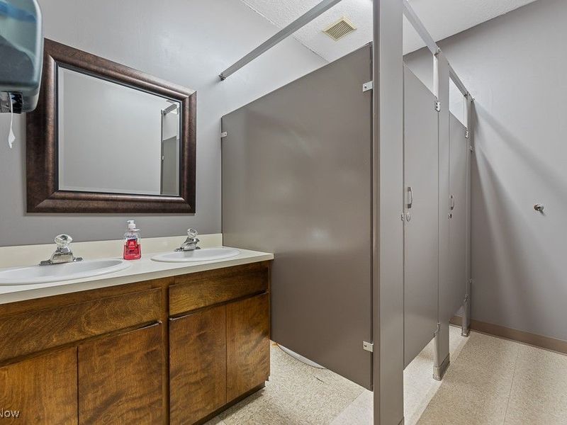 2425 Medina Road, Unit 209, Medina, OH 44256 Photo 8