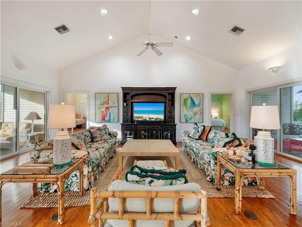 16543 Captiva Dr, Captiva, FL 33924 Photo