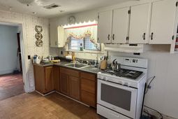 3328 Rose Hill Rd. photo 4