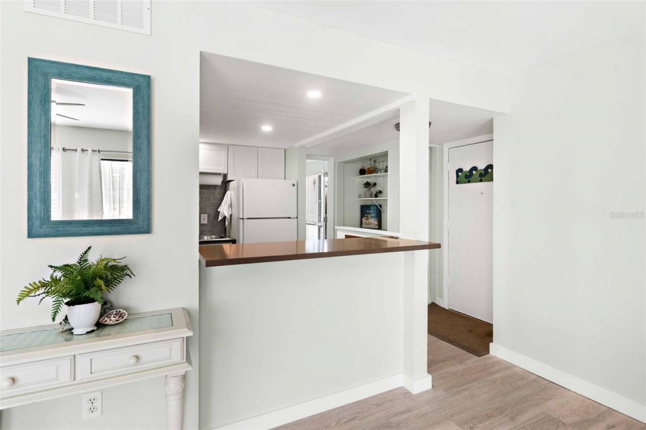 6157 Midnight Pass Road, Unit D31, Sarasota, FL 34242 Photo