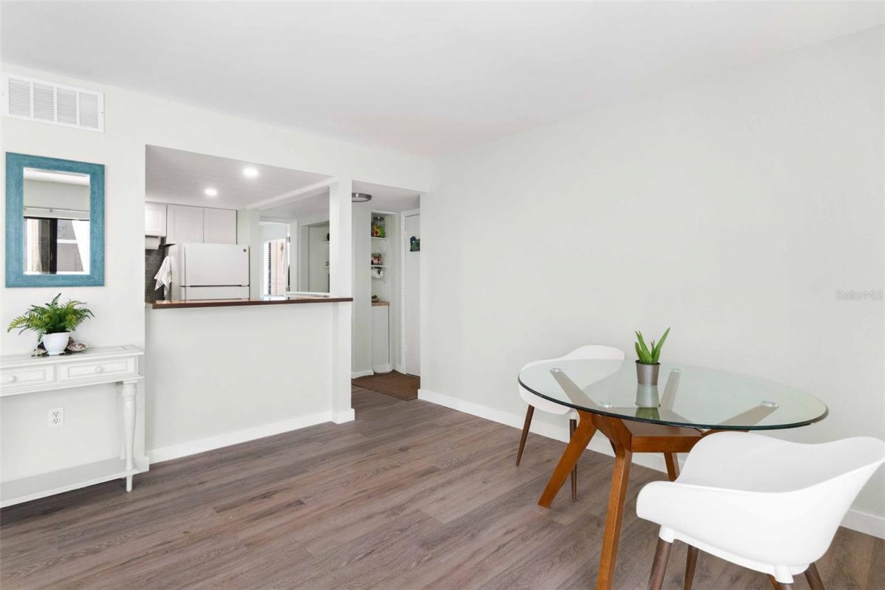 6157 Midnight Pass Road, Unit D31, Sarasota, FL 34242 Photo