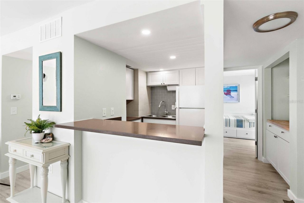 6157 Midnight Pass Road, Unit D31, Sarasota, FL 34242 Photo