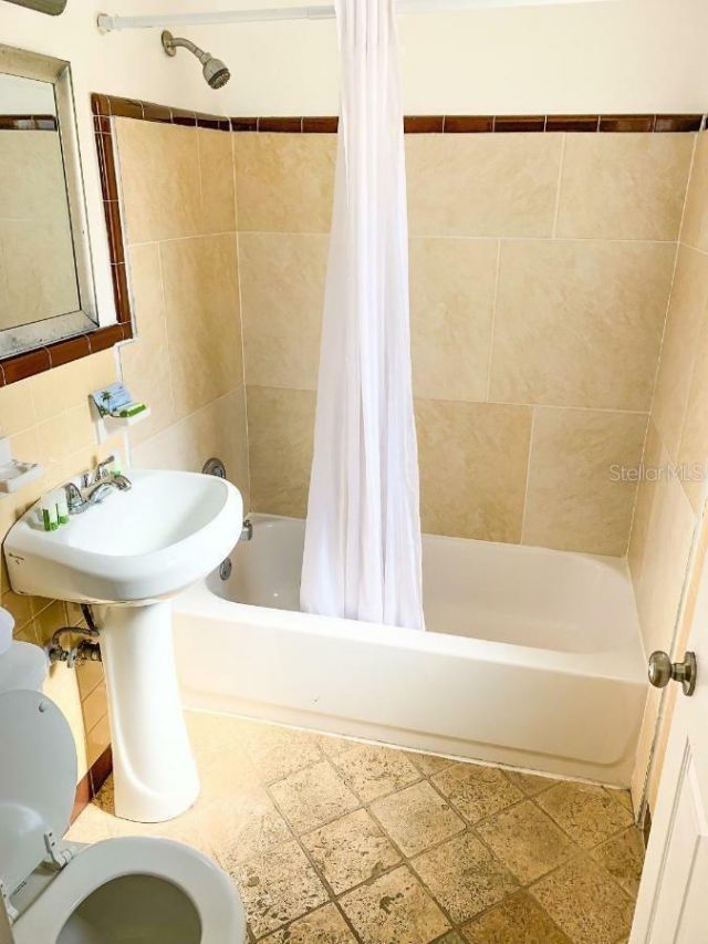 345 Hamden Drive, Clearwater Beach, FL 33767 Photo