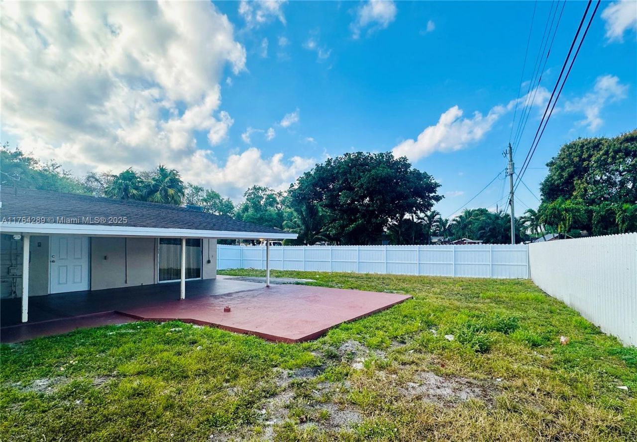 1441 N 72nd Ave, Hollywood, FL 33024 Photo