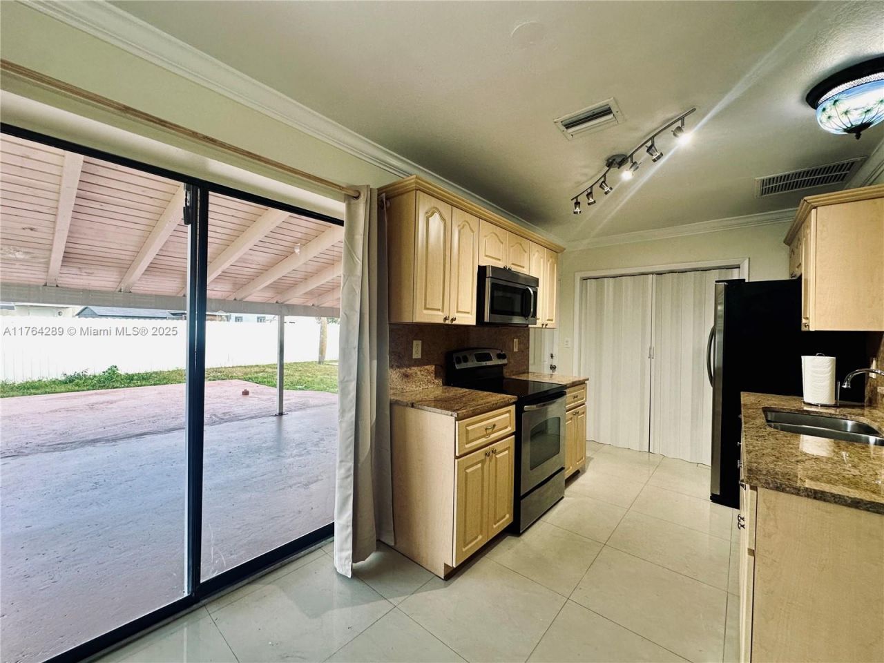 1441 N 72nd Ave, Hollywood, FL 33024 Photo