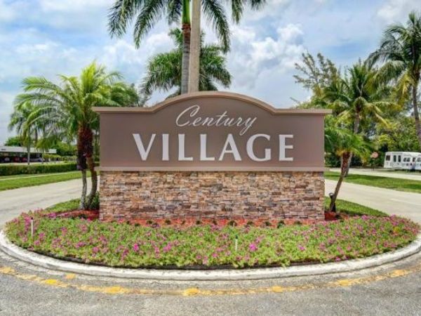 50 Windsor C, West Palm Beach, FL 33417