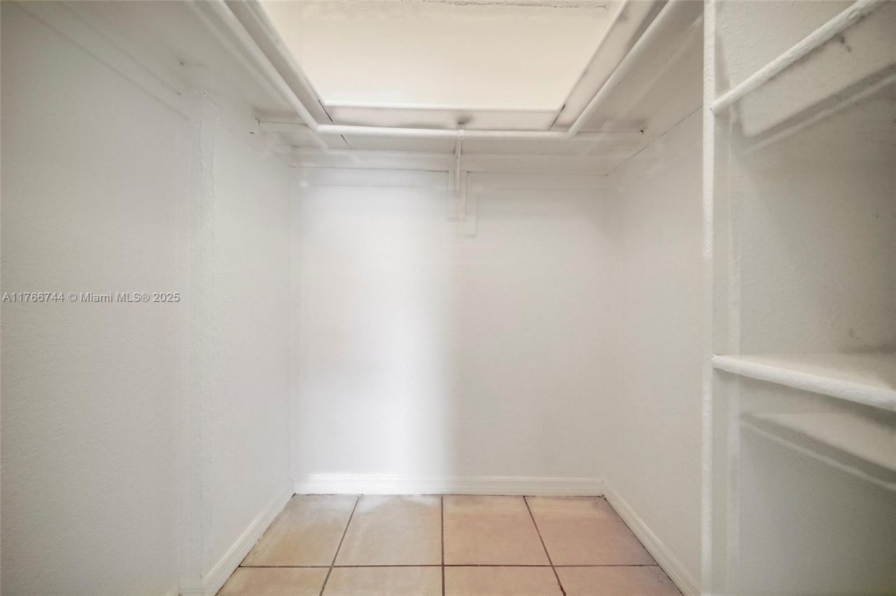 801 NW 47th Ave, Unit 515W, Miami, FL 33126 Photo