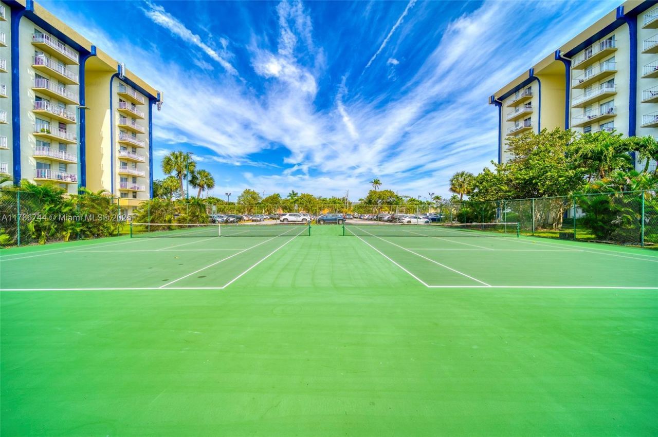 801 NW 47th Ave, Unit 515W, Miami, FL 33126 Photo