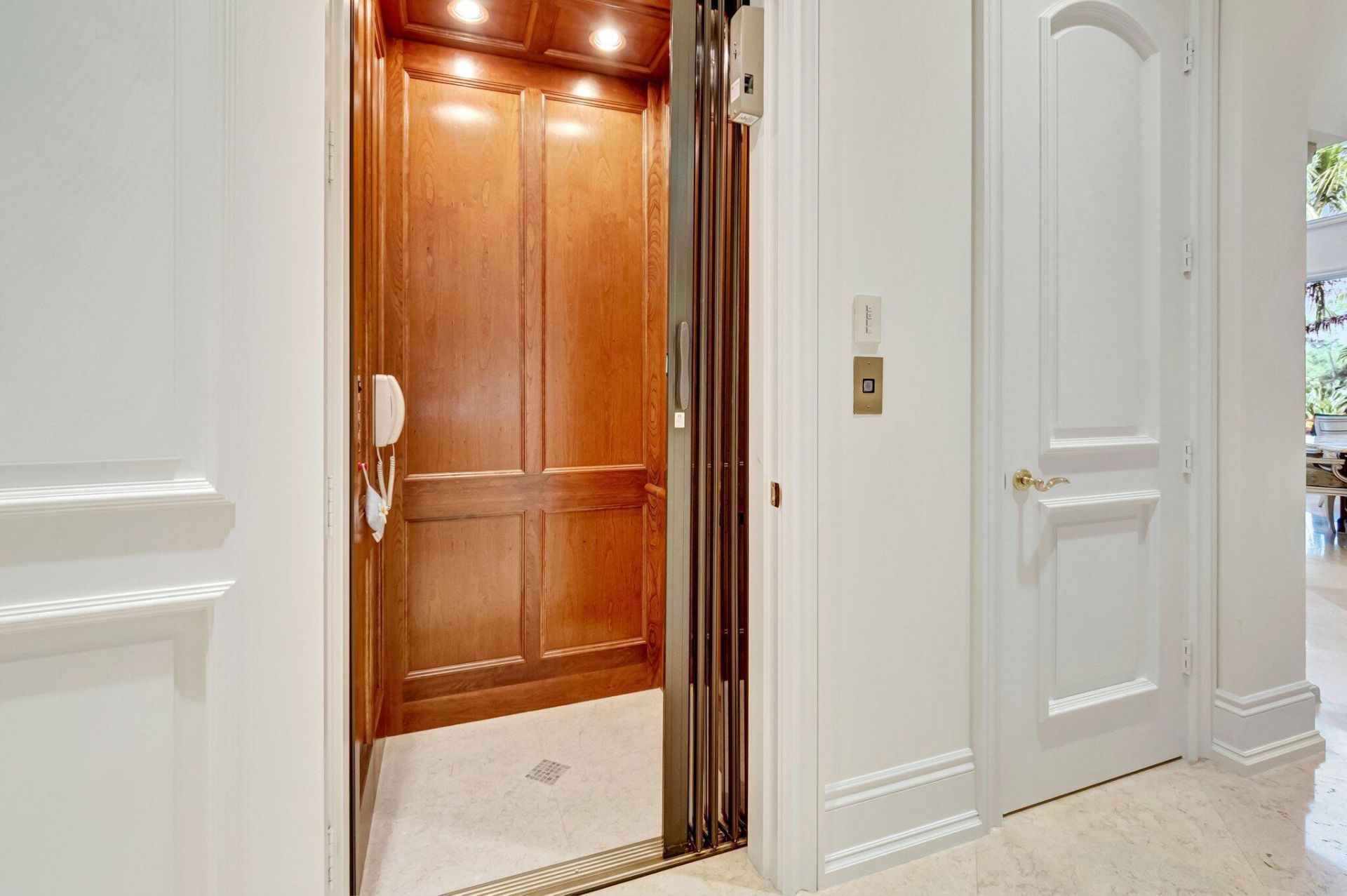 8417 Del Prado Drive, Delray Beach, FL 33446 Photo