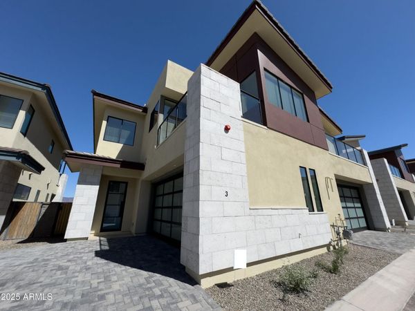 1 EASY Street, Unit 3, Carefree, AZ 85377