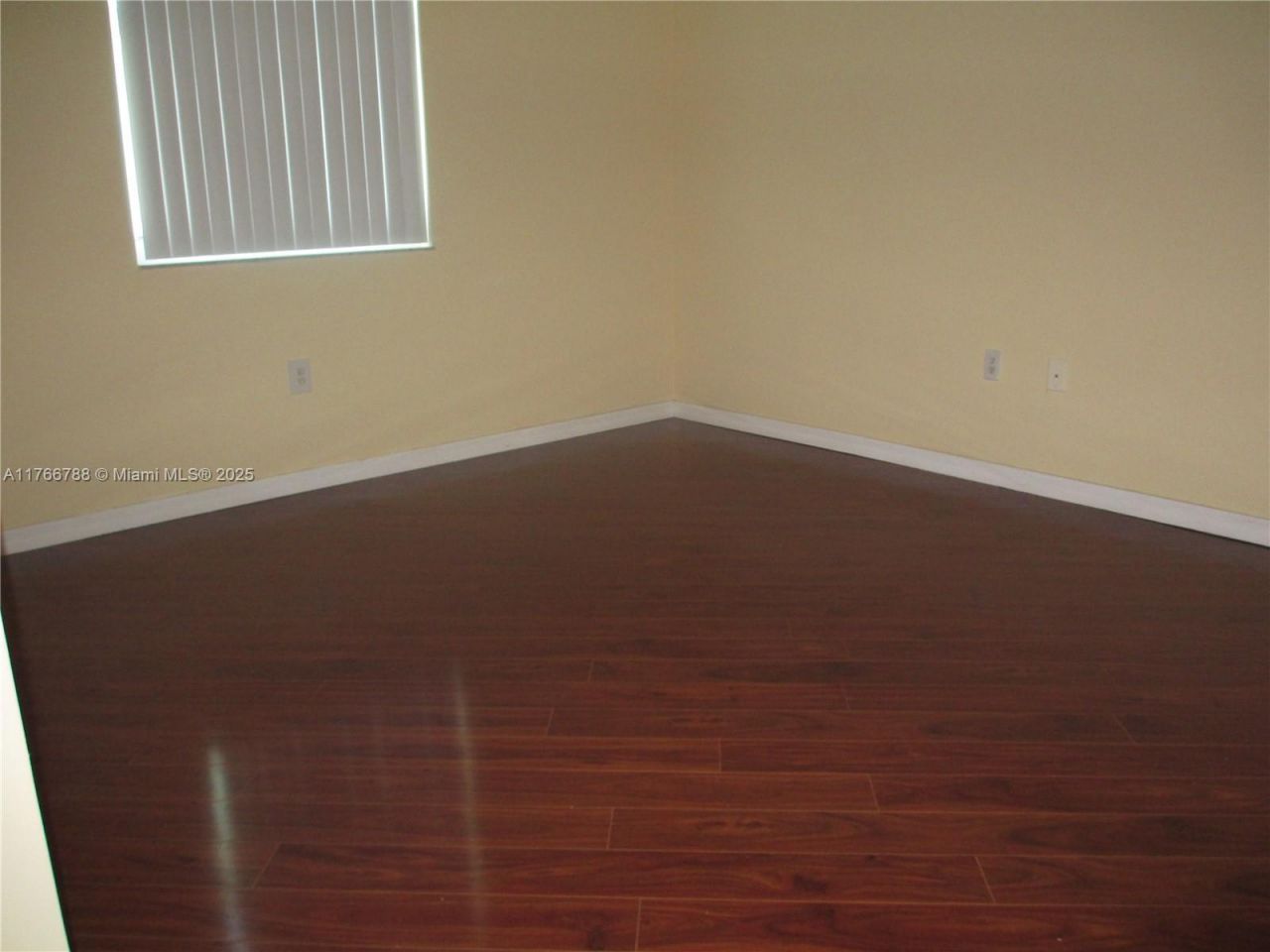 9201 Collins Ave, Unit 1021, Surfside, FL 33154 Photo