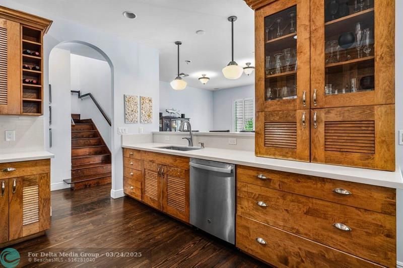 639 NE 17th Way, Fort Lauderdale, FL 33304 Photo