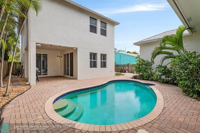 639 NE 17th Way, Fort Lauderdale, FL 33304 Photo