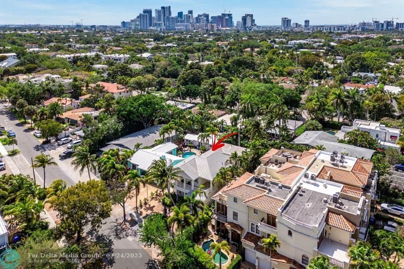 639 NE 17th Way, Fort Lauderdale, FL 33304 Photo