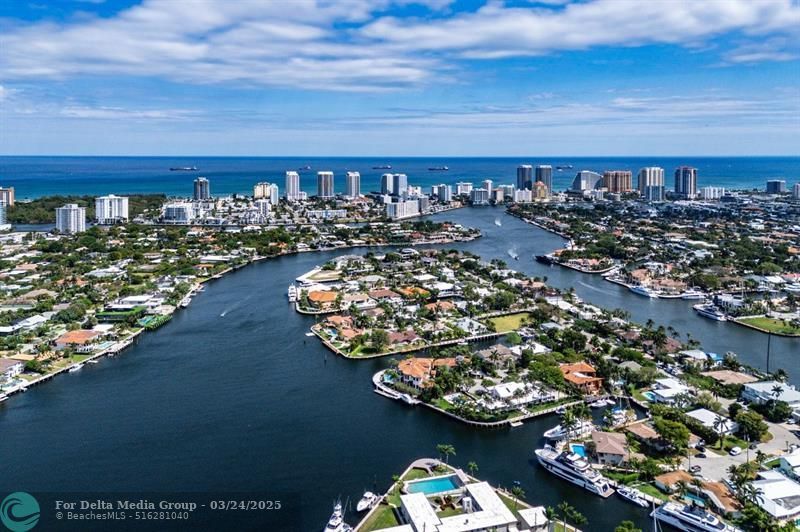 639 NE 17th Way, Fort Lauderdale, FL 33304 Photo