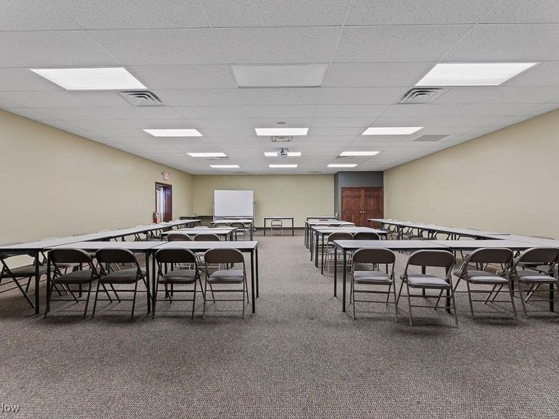 2425 Medina Road, Unit 2nd floor, Medina, OH 44256 Photo 2