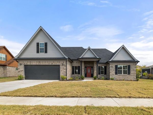 1503 Oaklawn Drive, West Memphis, AR 72301