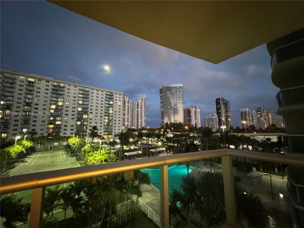 19380 Collins Ave, Unit 410, Sunny Isles Beach, FL 33160