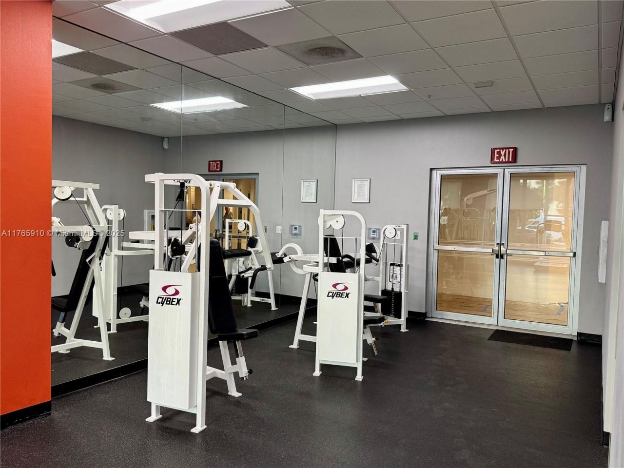 19380 Collins Ave, Unit 410, Sunny Isles Beach, FL 33160 Photo