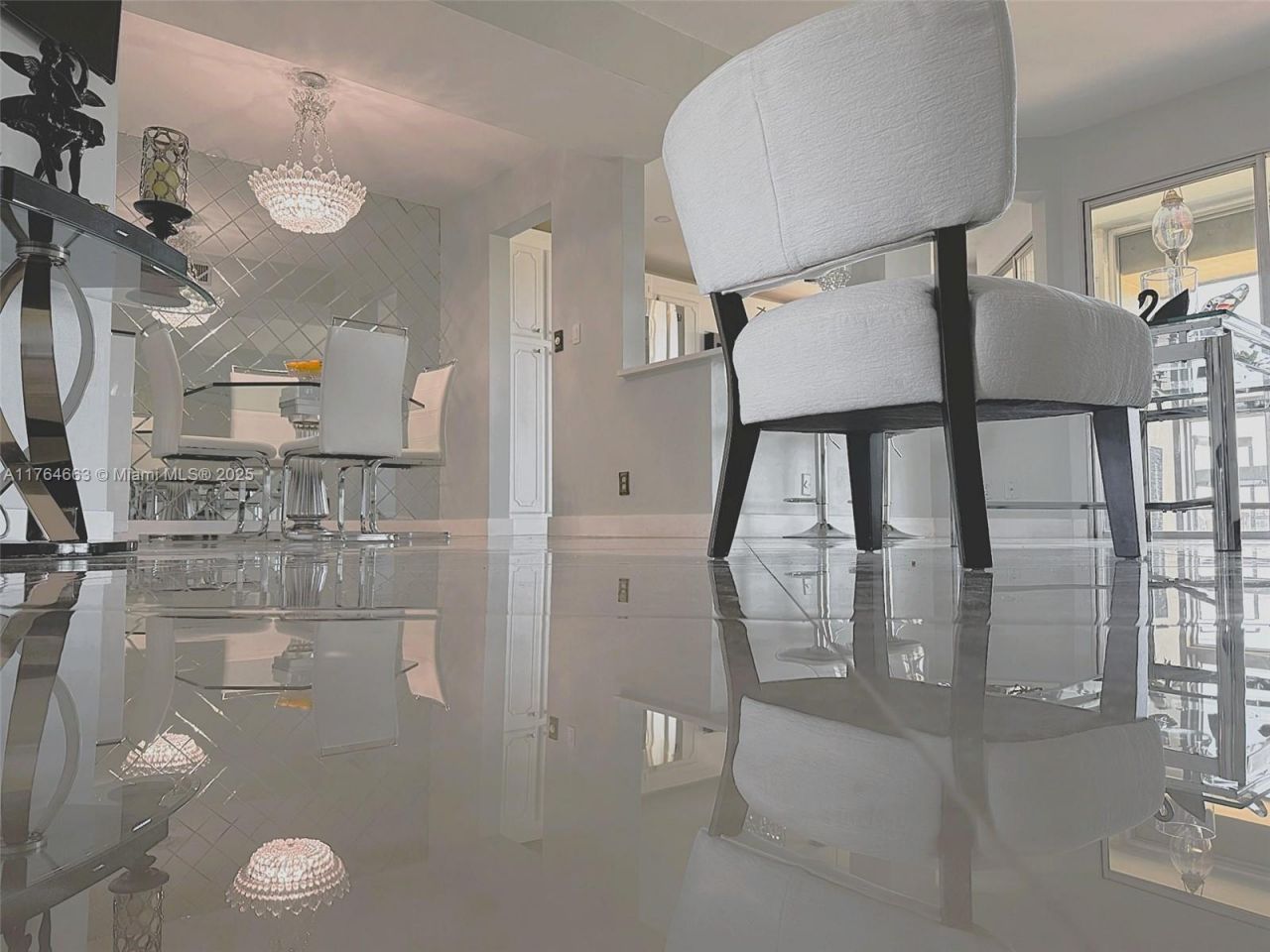 3836 Via Poinciana, Unit 604, Lake Worth, FL 33467 Photo