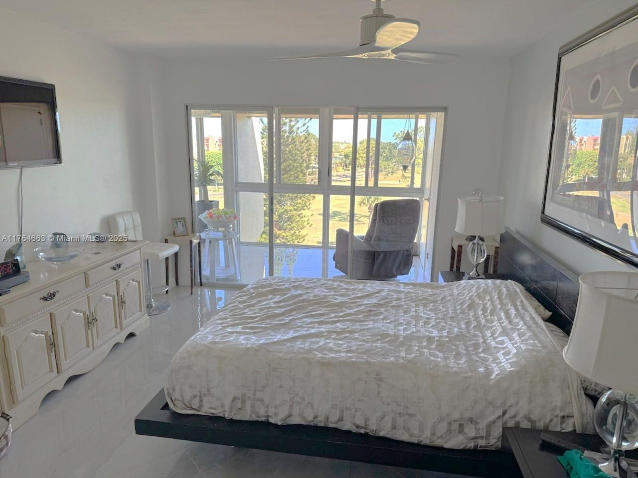 3836 Via Poinciana, Unit 604, Lake Worth, FL 33467 Photo